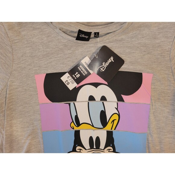 Official Disney Mickey Donald Goofy Pluto Graphic T-Shirt Women’s Size 18 - Picture 3 of 3